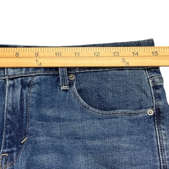 Levis Womens 505 Straight Leg‎ Jeans Size 6 Classic Blue Denim - Picture 8 of 16